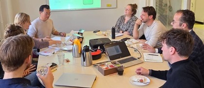 Startbijeenkomst van Hulplijn Oost